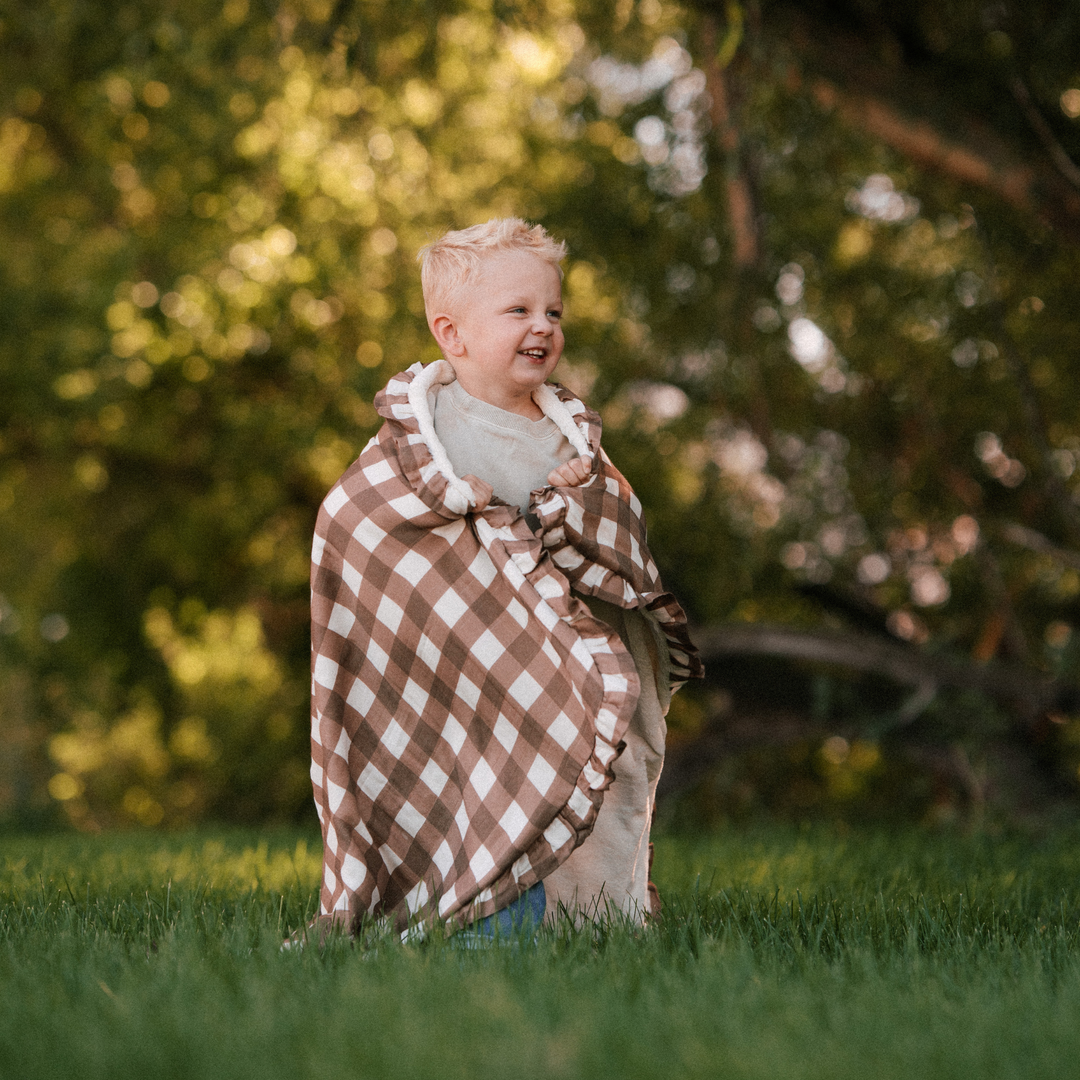 BRIE MATTHEWS BAMBOO RAYON MUSLIN/LUSH BLANKETS: Bee / Mini