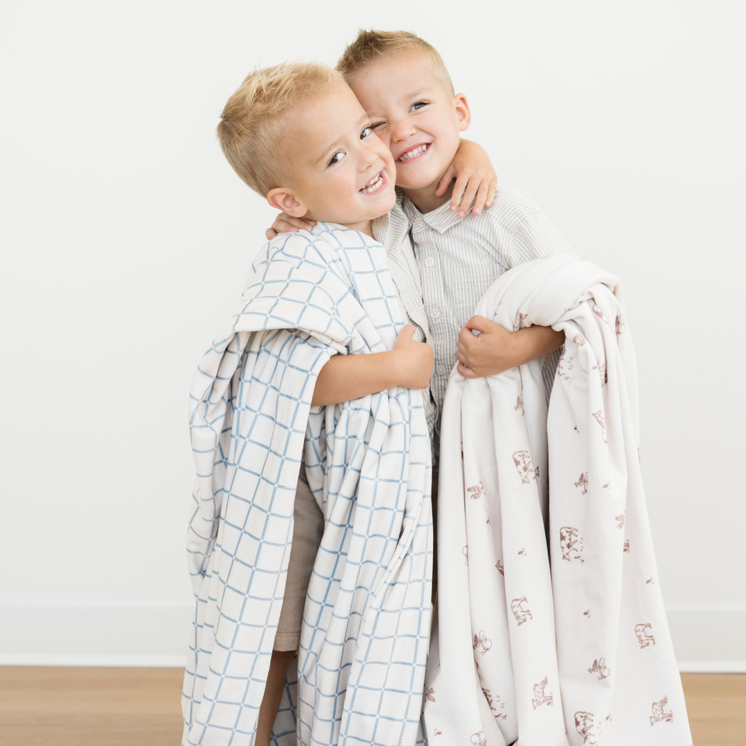 MINKY STRETCH TODDLER BLANKETS: Farm Animals