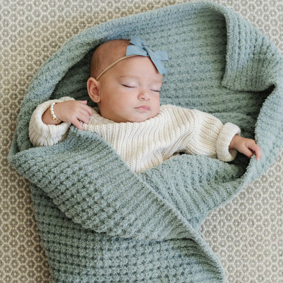 WAFFLE KNIT RECEIVING BLANKETS: Elm