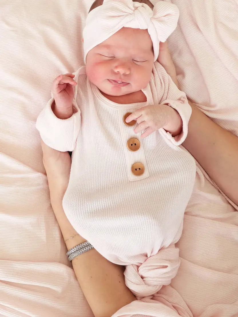 Bamboo Waffle Baby Knot Gown- Pearl Pink