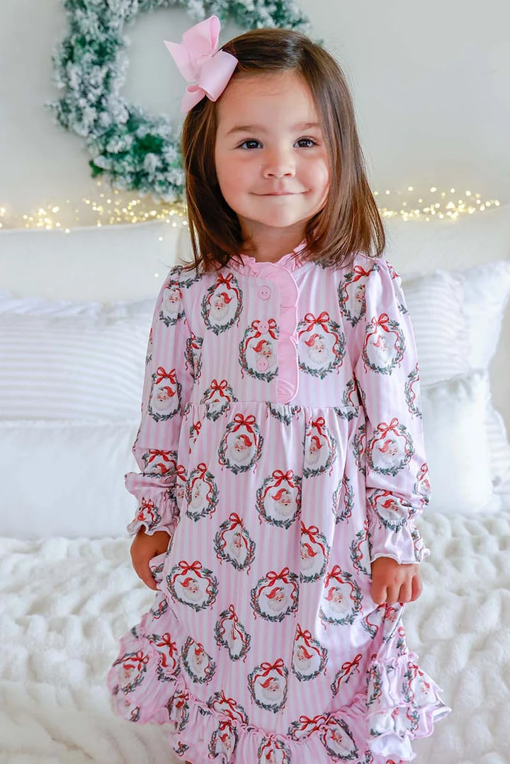 Jolly Wreaths Nightgown