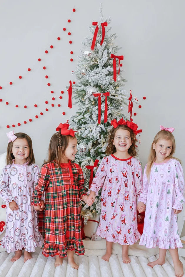 Jolly Wreaths Nightgown