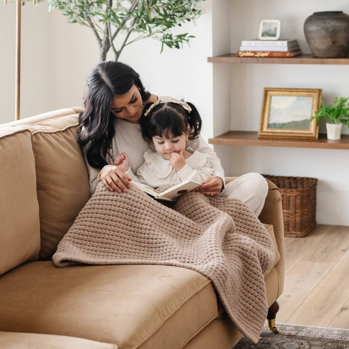 WAFFLE KNIT RECEIVING BLANKETS: Elm