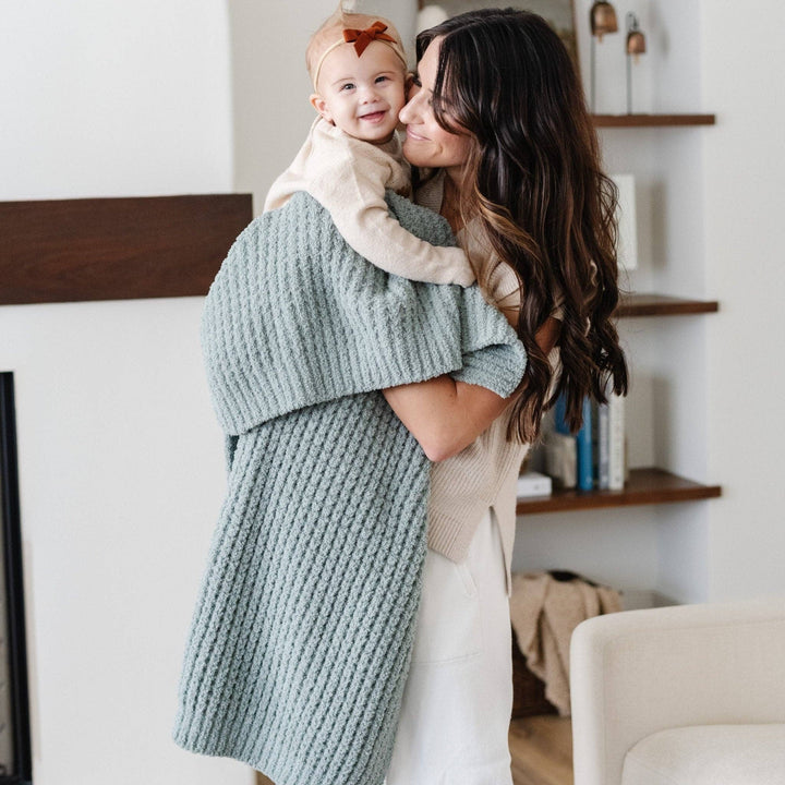 WAFFLE KNIT RECEIVING BLANKETS: Elm