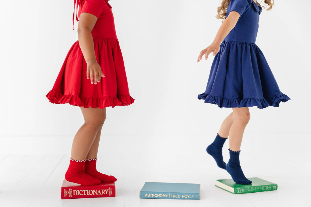 Ribbed Lettuce Trim Midi Socks - Red/White