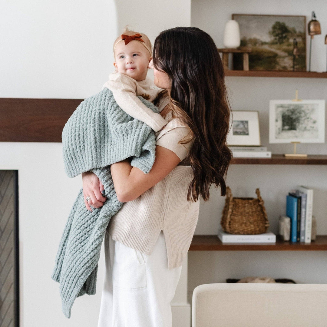 WAFFLE KNIT RECEIVING BLANKETS: Elm